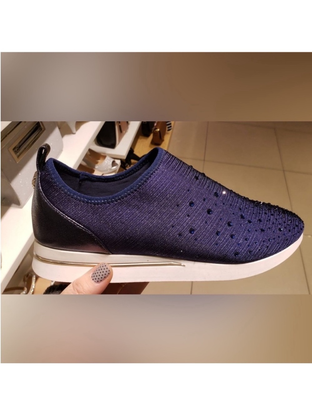 Disney ALADDIN Navy Blue Slip-On Knit Sneakers Rhinestone 8
